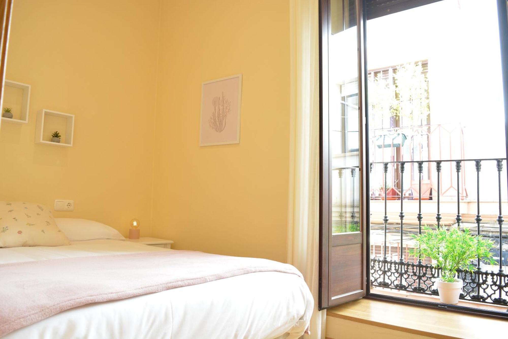 Apartamento Puerta De Cordoba- Exterior Con Balcones מראה חיצוני תמונה